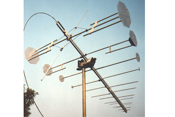 对数周期定向天线S12014/5 20MHz-220MHz